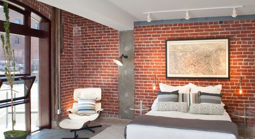 Bakstenen muur in de slaapkamer Bakstenen muur in de slaapkamer