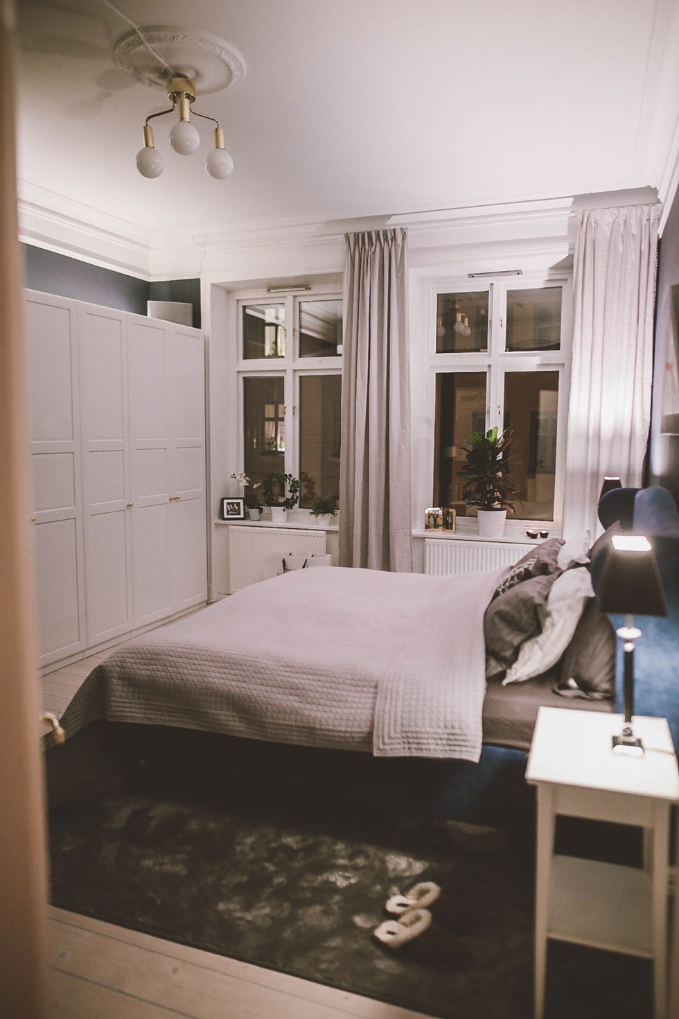 De klassiek chique Scandinavische slaapkamer van lifestyle blogger Ellinor De klassiek chique Scandinavische slaapkamer van lifestyle blogger Ellinor