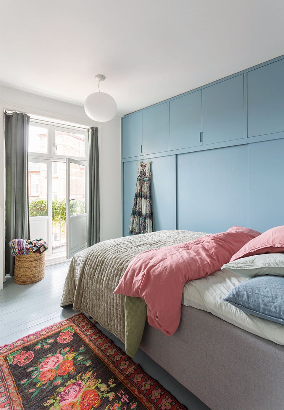 De kleurrijke slaapkamer van auteur Signe Wenneberg