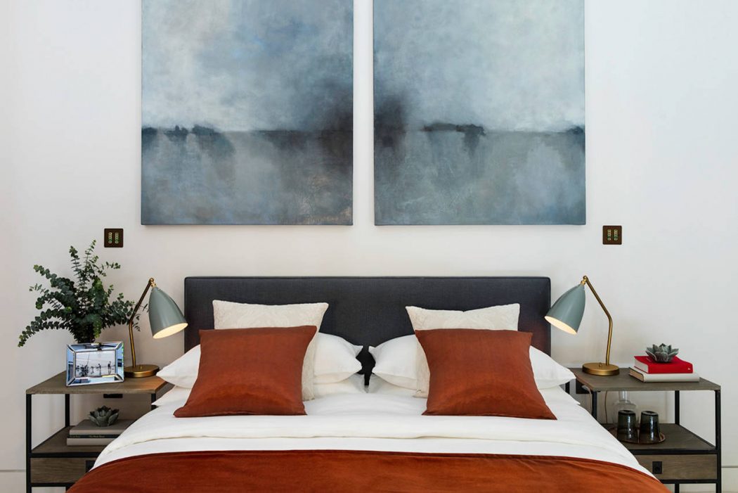Deze master bedroom is ingericht als een luxe hotelkamer Deze master bedroom is ingericht als een luxe hotelkamer