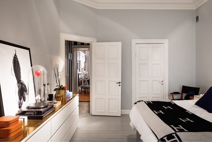 Deze Scandinavische slaapkamer is erg chique ingericht! Deze Scandinavische slaapkamer is erg chique ingericht!