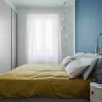 Deze slaapkamer is minimalistisch chique ingericht