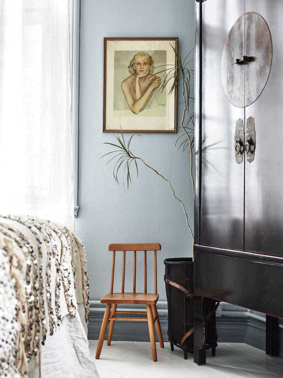 Eclectische slaapkamer van Zweedse interieurstylist Eclectische slaapkamer van Zweedse interieurstylist