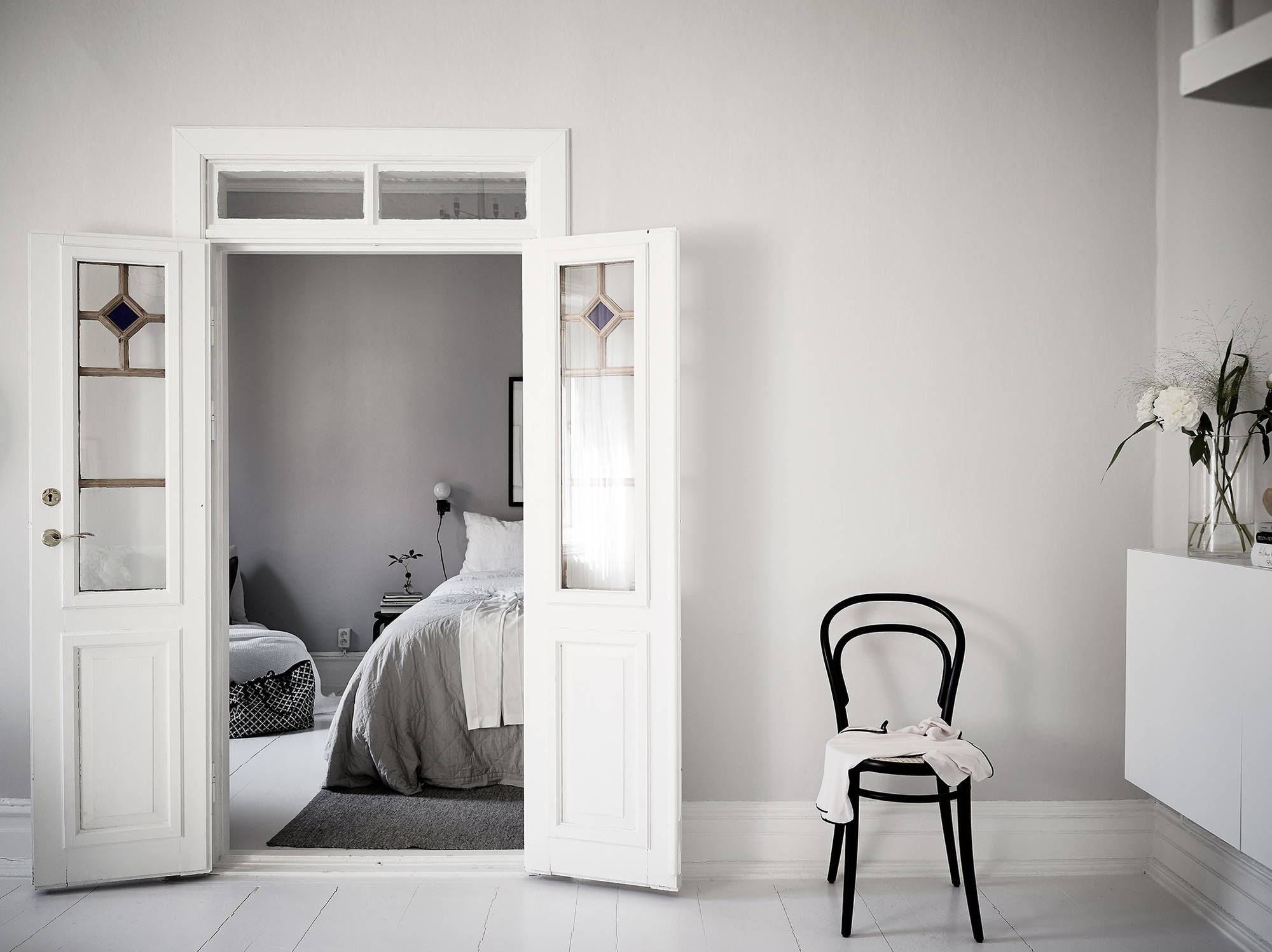 Elegante Scandinavische slaapkamer uit Vasastaden