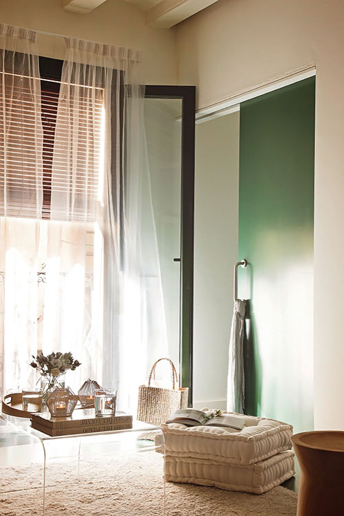 Groene slaapkamer inspiratie in Barcelona Groene slaapkamer inspiratie in Barcelona