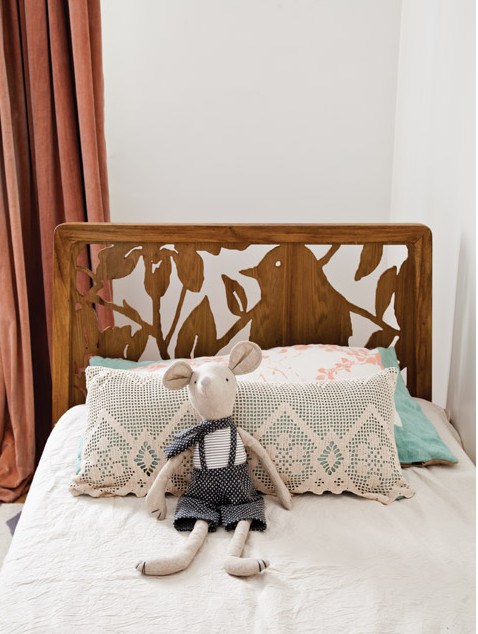 Houten kinderbed Houten kinderbed