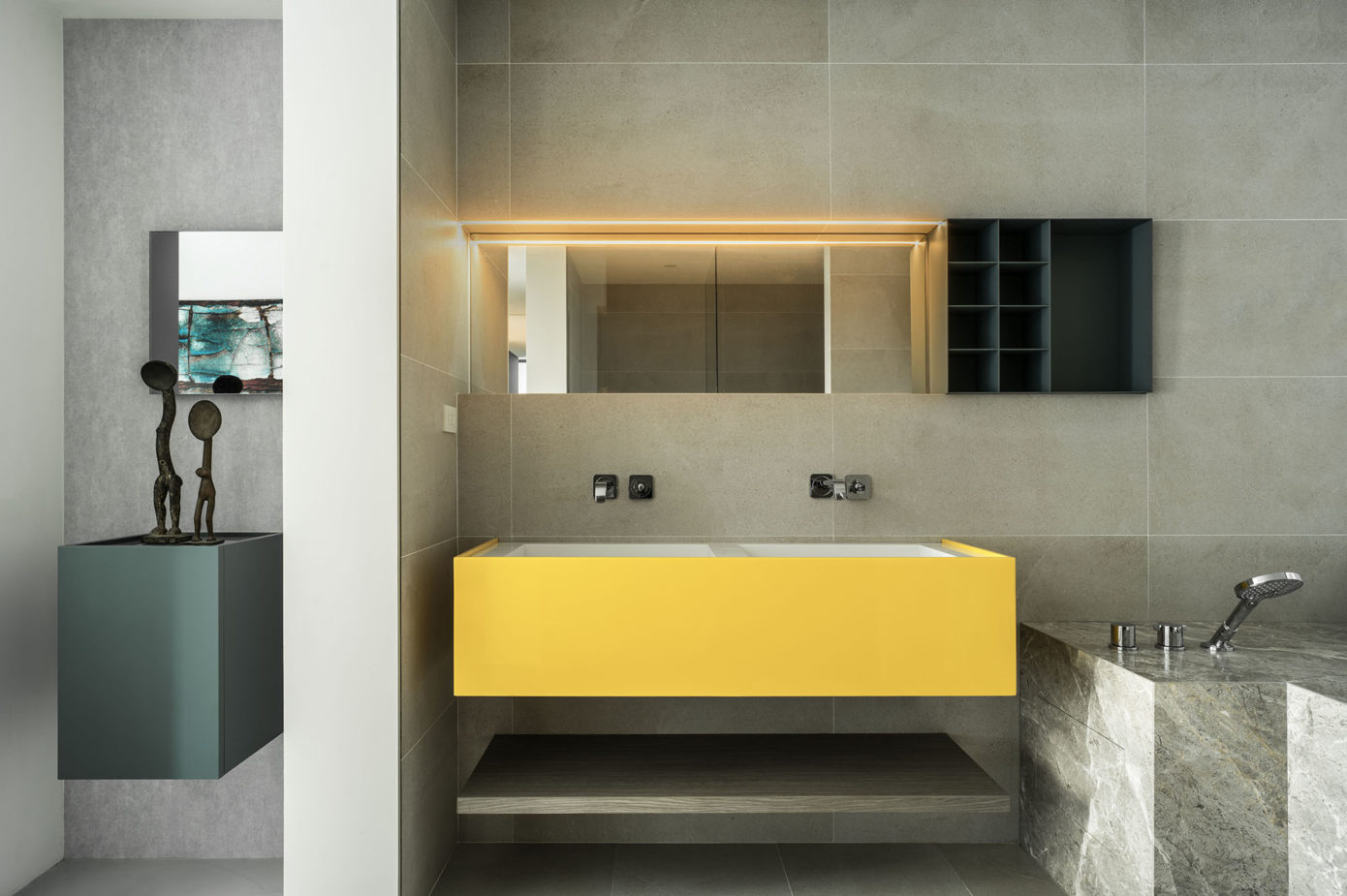 In deze slaapkamer is modern gecombineerd met klassiek In deze slaapkamer is modern gecombineerd met klassiek