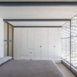 In dit appartement zijn de twee slaapkamers boven elkaar ingericht