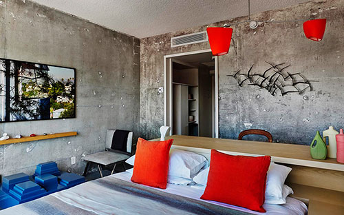 Industriële kleurrijke slaapkamer van The Line Hotel Industriële kleurrijke slaapkamer van The Line Hotel