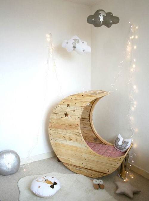 Kinderbed maan Kinderbed maan