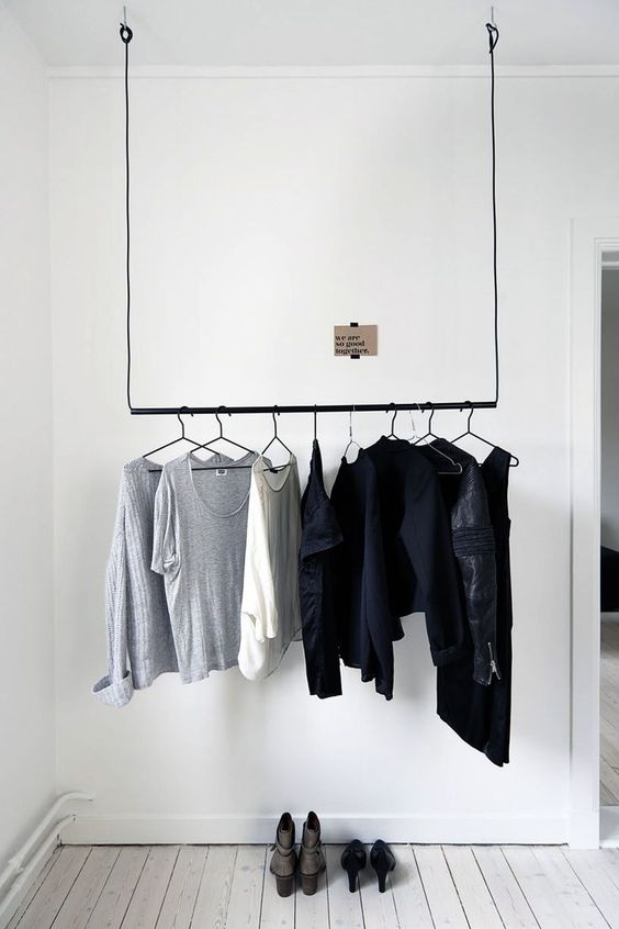 Kledingrek slaapkamer Kledingrek slaapkamer