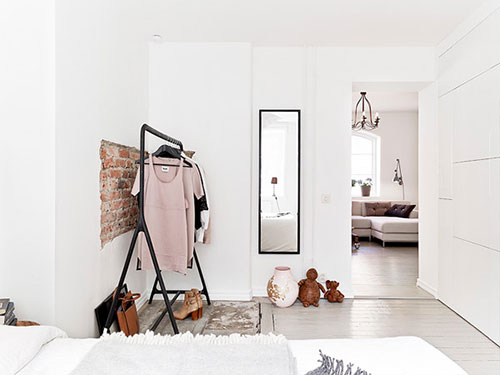 Kledingrek slaapkamer Kledingrek slaapkamer