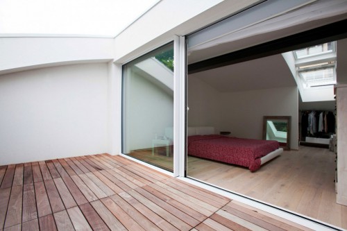 Loft slaapkamer met moderne gemakken Loft slaapkamer met moderne gemakken
