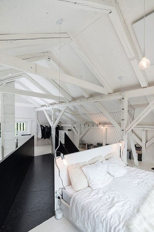 Loft slaapkamer van woonboerderij Loft slaapkamer van woonboerderij