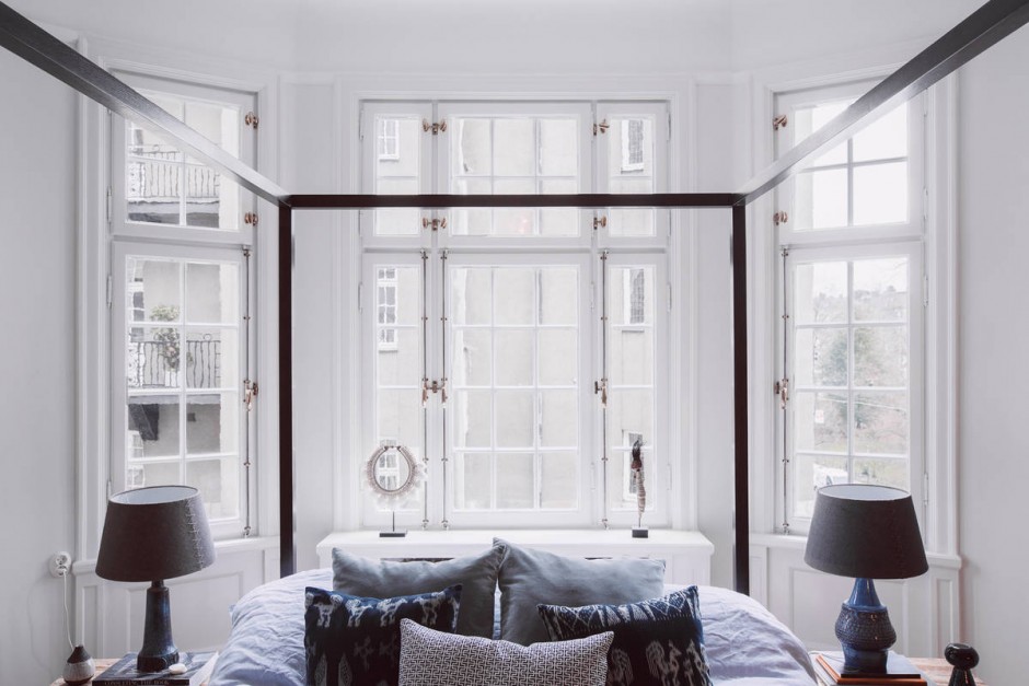 luxe-slaapkamer-hemelbed-zwart luxe-slaapkamer-hemelbed-zwart