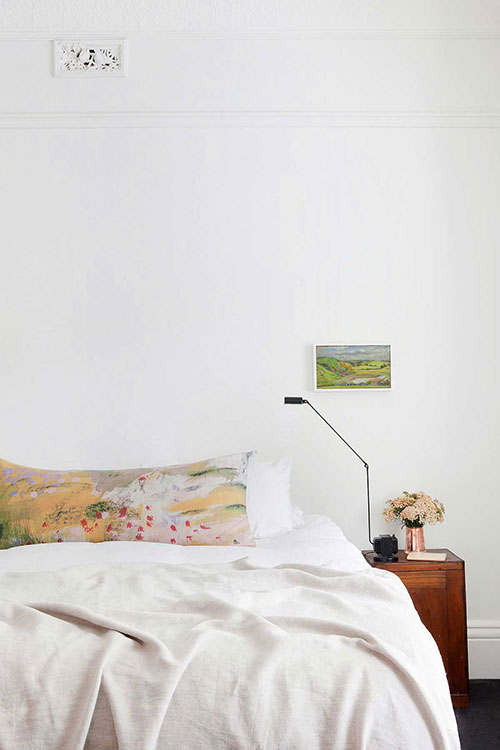 Moderne slaapkamer met authentieke details Moderne slaapkamer met authentieke details