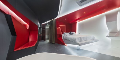 Moderne slaapkamer van Hotel 'The Designers' Moderne slaapkamer van Hotel 'The Designers'