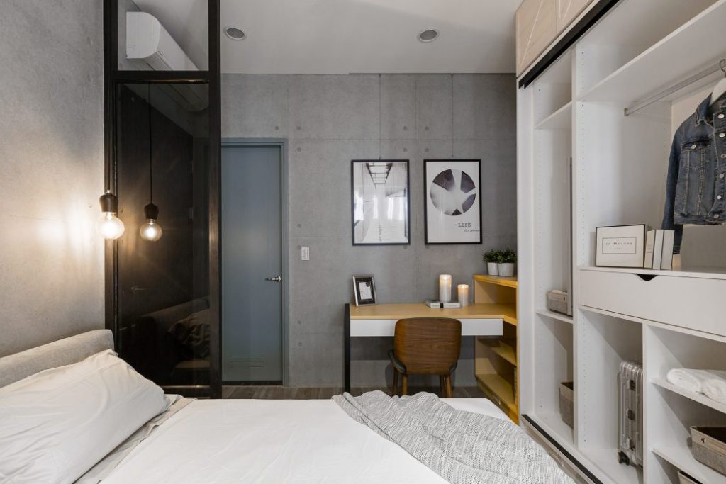 Moderne stoere slaapkamer van industrieel loft appartement uit Taiwan Moderne stoere slaapkamer van industrieel loft appartement uit Taiwan