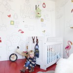 Rode vloer in babykamer