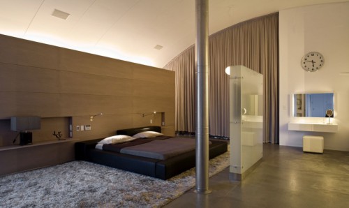 Ruimtelijke slaapkamer met boogplafond Ruimtelijke slaapkamer met boogplafond