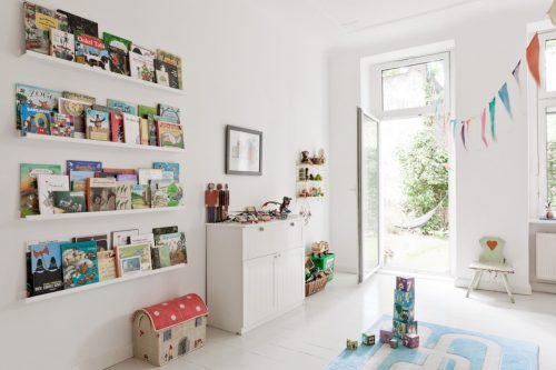 Scandinavisch witte kinderkamer uit Berlijn Scandinavisch witte kinderkamer uit Berlijn