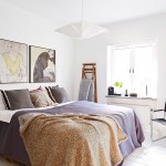 Scandinavische slaapkamer met smalle inbouwkast