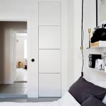 Scandinavische slaapkamer met eenvoudige inrichting