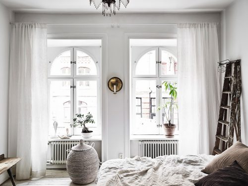 Scandinavische slaapkamer in bohemian vintage stijl Scandinavische slaapkamer in bohemian vintage stijl
