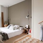 Sfeervolle slaapkamer in een penthouse appartement in Barcelona