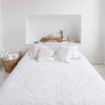 Simpele witte slaapkamer