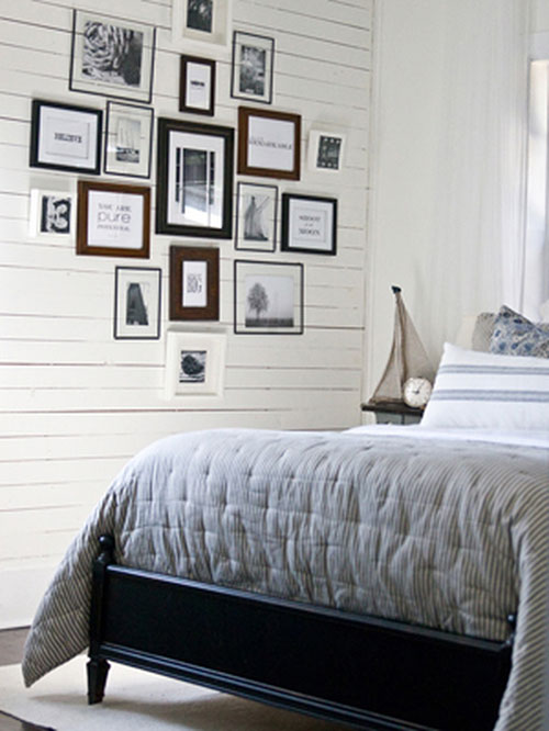 Slaapkamer fotolijstjes aan de muur