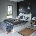 Slaapkamer in Polen met een Scandinavisch tintje