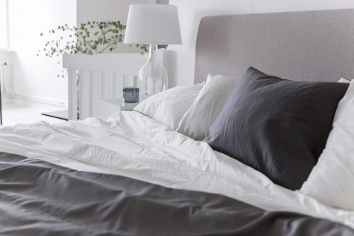Slaapkamer met hoekkast Slaapkamer met hoekkast