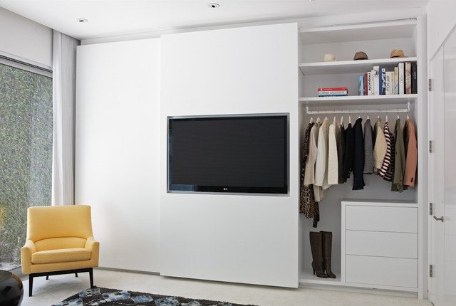 slaapkamer met strakke inbouwkast op maat met schuifdeuren slaapkamer met strakke inbouwkast op maat met schuifdeuren