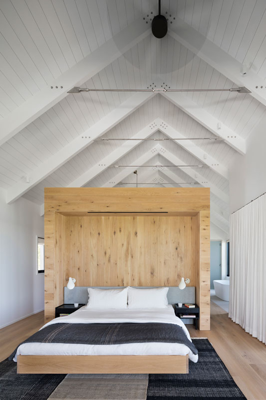 Slaapkamer van droomhuis aan een groot meer! Slaapkamer van droomhuis aan een groot meer!