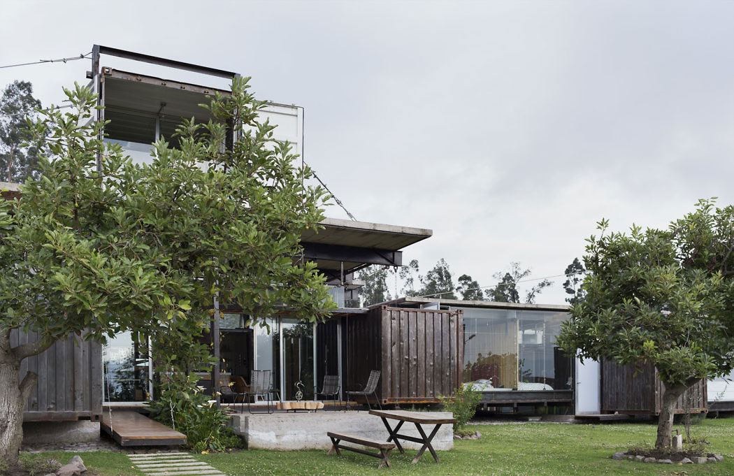 Slaapkamer van een industriële containerwoning Slaapkamer van een industriële containerwoning