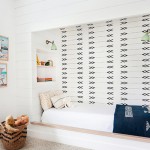 Speelse kinderkamer met bedstede