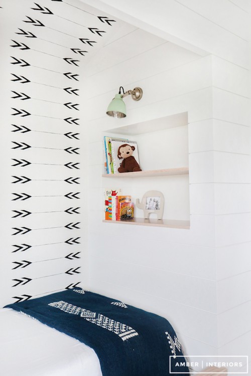 Speelse kinderkamer met bedstede Speelse kinderkamer met bedstede
