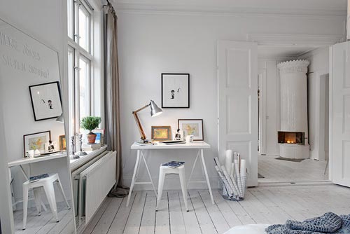 Stijlvolle Zweedse witte slaapkamer