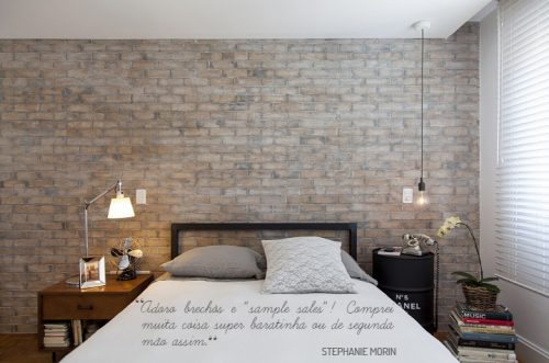 Stoere elementen in de slaapkamer van een advocate Stoere elementen in de slaapkamer van een advocate