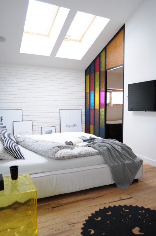 Stoere slaapkamer met open compacte badkamer Stoere slaapkamer met open compacte badkamer