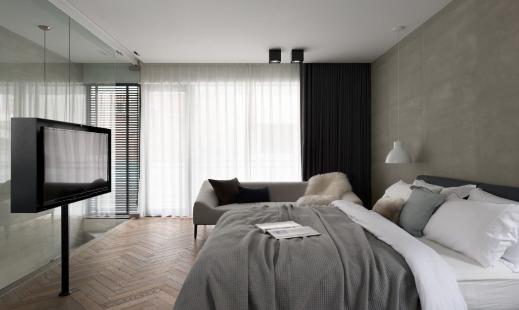 Stoere slaapkamer suite met werkplek en loungehoek Stoere slaapkamer suite met werkplek en loungehoek