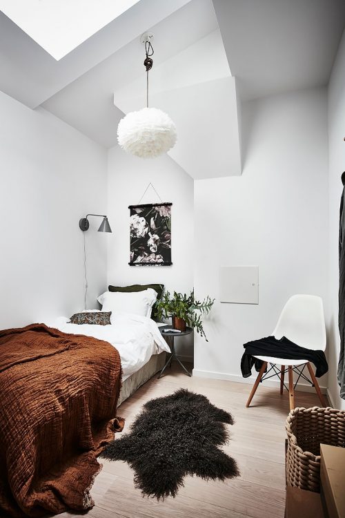 Tóch nog een half open slaapkamer kunnen creëren in dit kleine appartement Tóch nog een half open slaapkamer kunnen creëren in dit kleine appartement