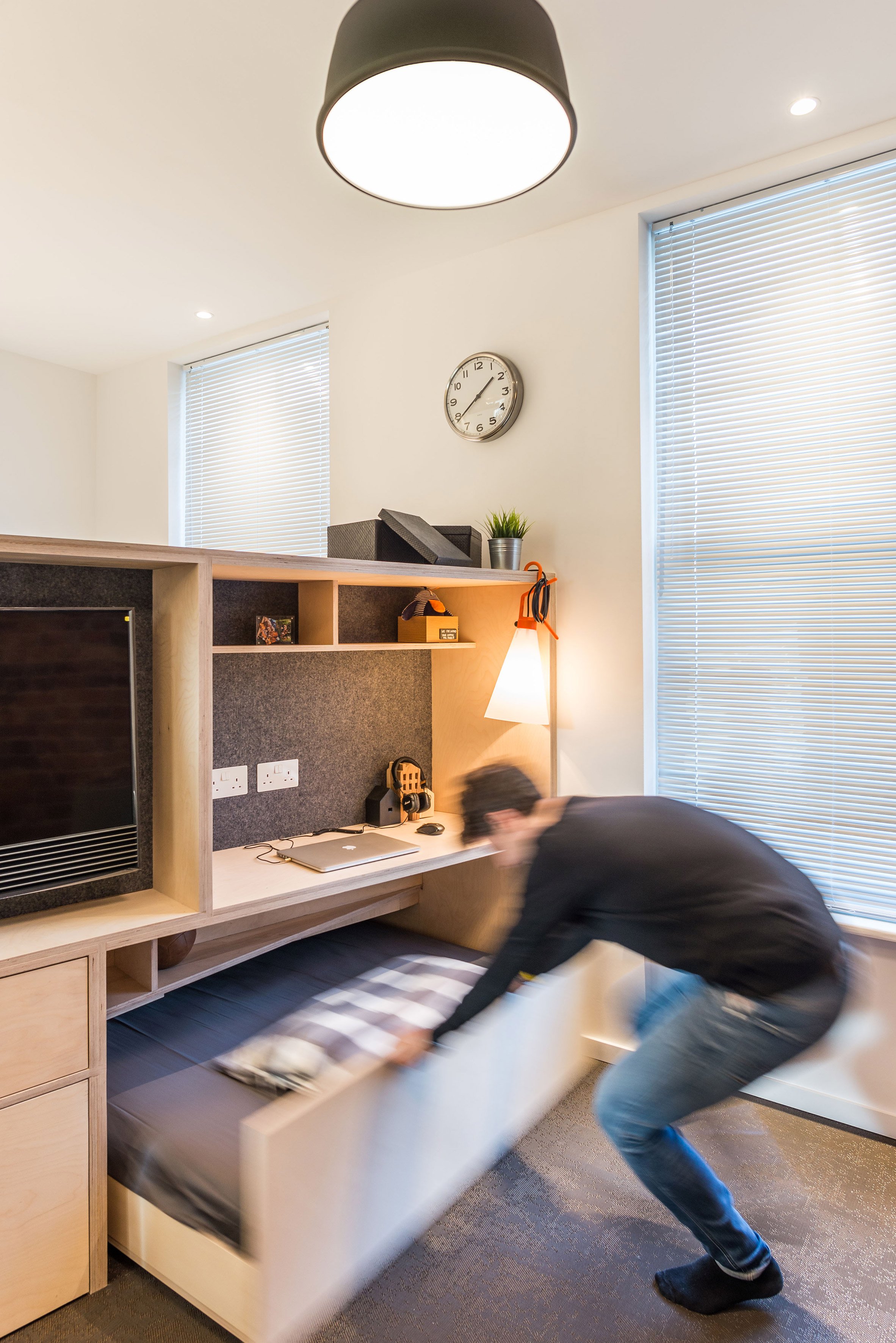 Twee slaapkamers in een klein studio appartement van 35m2, kan dat? Twee slaapkamers in een klein studio appartement van 35m2, kan dat?
