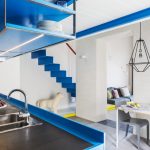Witte blauwe slaapkamer in vide
