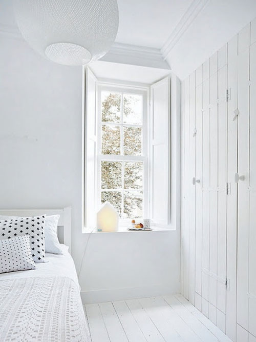 Witte slaapkamer van interieurstyliste Kim van Rossenberg Witte slaapkamer van interieurstyliste Kim van Rossenberg
