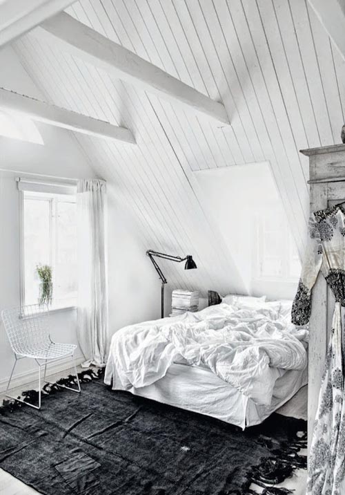Witte slaapkamer van Zweedse interieurstylist Witte slaapkamer van Zweedse interieurstylist